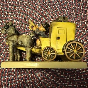 Hummel Figurine The Mail Is Here Hum 226 - Horses/Carriage & Boy TMK5